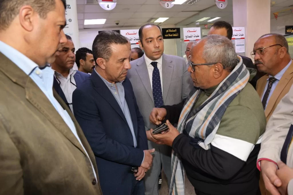 الغريب يتفقد المركز التكنولوجي وأعمال الرصف بشارع الجيش بالباجور 23 - جريدة المساء