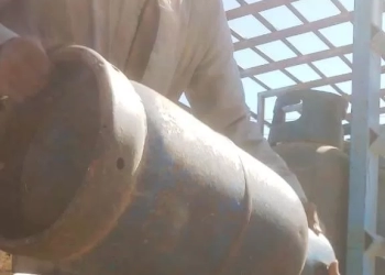 محافظ أسوان يشدد الرقابة على الأسواق والمنافذ خلال شهر رمضان 36 - جريدة المساء