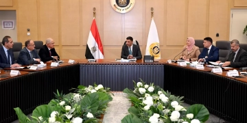وزير الصناعة يعقد أول اجتماع مع اتحاد الصناعات والغرف الصناعية لبحث تحديات الصناعة المصرية وسبل حلها 1 - جريدة المساء
