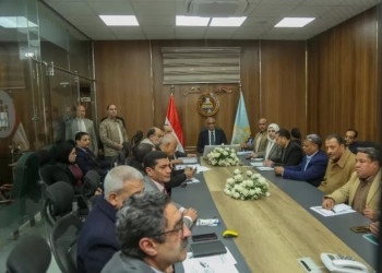 محافظ كفرالشيخ  في اجتماع «اللجنة العليا لاسترداد أراضي الدولة»2954 طلب تقنين و1555 عقدًا تم تسليمهم 25 - جريدة المساء