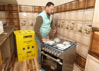 صناع الخير تسلم أجهزة كهربائية للأسر الأولى بالرعاية 24 - جريدة المساء