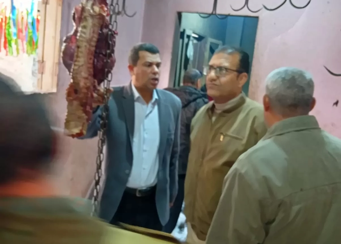 ضبط سلخانة مخالفة داخل منزل.. بالباجور 19 - جريدة المساء