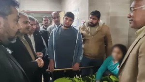 محافظ الشرقية زار مصابي حادث طريق بلبيس 47 - جريدة المساء