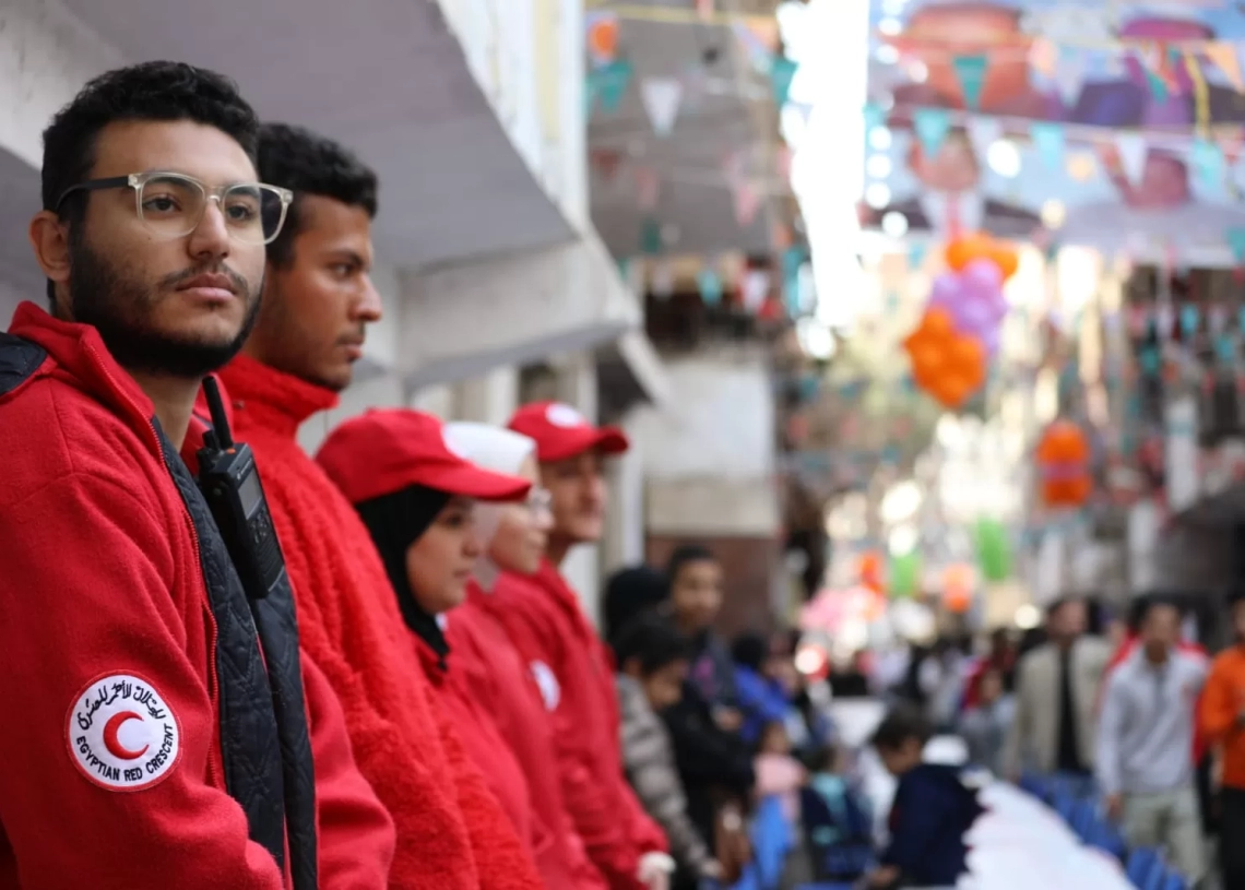 فرق الهلال الأحمر تنتشر لتأمين إفطار المطرية 2026 20 - جريدة المساء فرق الهلال الأحمر تنتشر لتأمين إفطار المطرية 2026 19 - جريدة المساء