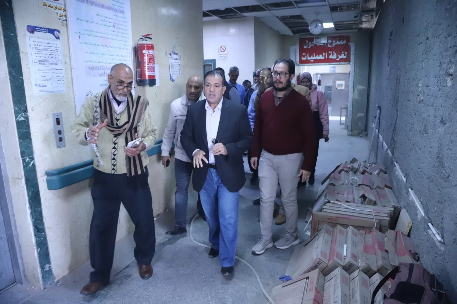 رئيس جامعة قنا يتفقد أعمال تطوير وحدة الغسيل الكلوي بمستشفى الحرم الجامعي 54 - جريدة المساء