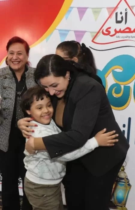 "أنا مصري" بقنا تجمع ذوي الإعاقة وأسرهم على مائدة إفطار رمضاني 27 - جريدة المساء