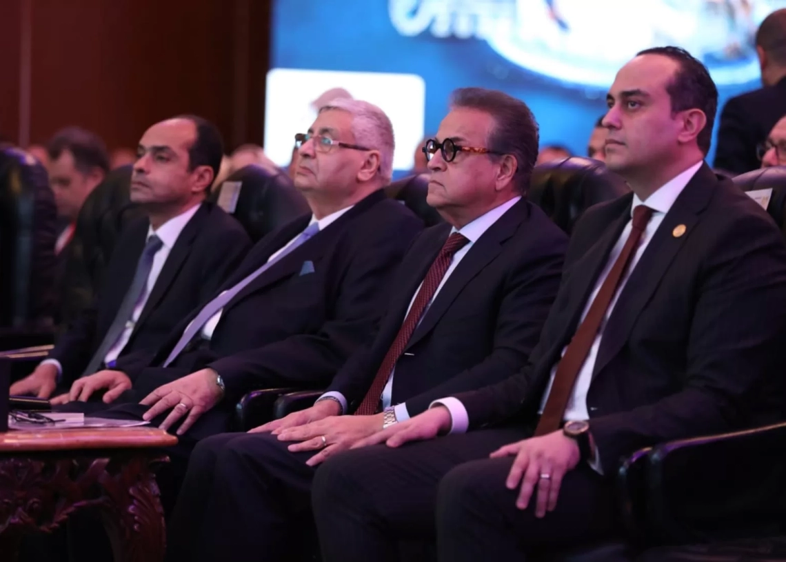 وزير الصحة: الأطباء أثبتوا قدرتهم على مواجهة التحديات وهم شركاء النجاح 14 - جريدة المساء وزير الصحة: الأطباء أثبتوا قدرتهم على مواجهة التحديات وهم شركاء النجاح 13 - جريدة المساء