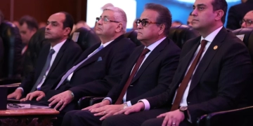 وزير الصحة: الأطباء أثبتوا قدرتهم على مواجهة التحديات وهم شركاء النجاح 2 - جريدة المساء وزير الصحة: الأطباء أثبتوا قدرتهم على مواجهة التحديات وهم شركاء النجاح 1 - جريدة المساء