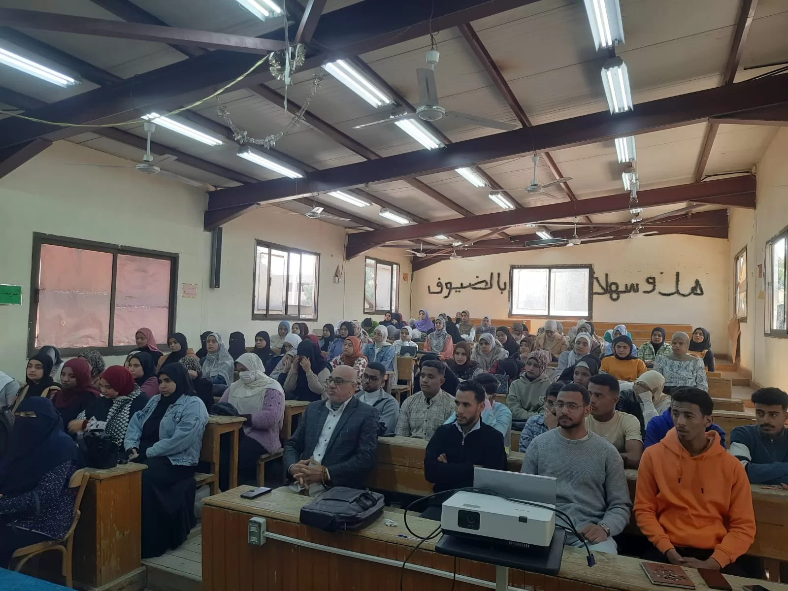 مجمع إعلام قنا يناقش تعزيز وعى الشباب بأهمية الأمن القومى  29 - جريدة المساء