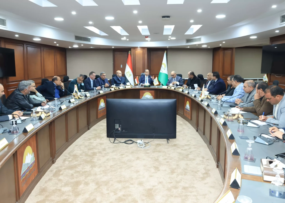 محافظ الجيزة يوجه بتكثيف الرقابة على الأسواق وضبط الأسعار 18 - جريدة المساء محافظ الجيزة يوجه بتكثيف الرقابة على الأسواق وضبط الأسعار 17 - جريدة المساء