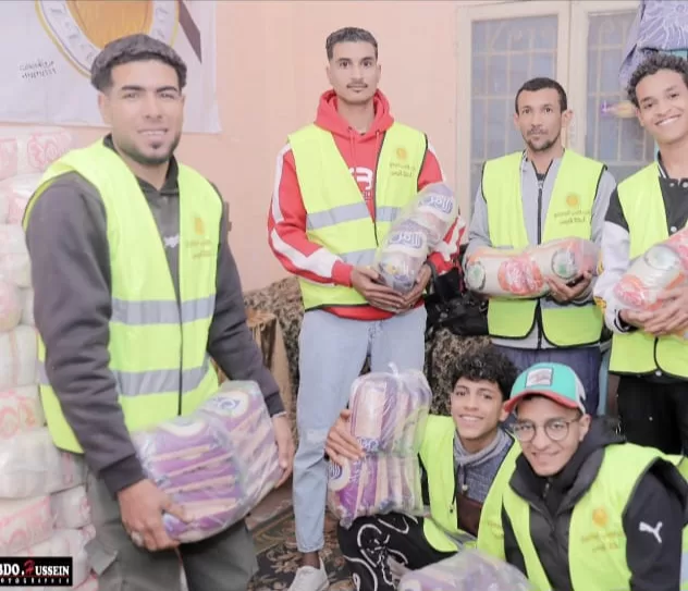 الشعب الجمهوري يوزع 1000 كرتونة رمضانية بقوص ضمن مبادرة «مع الناس» 25 - جريدة المساء