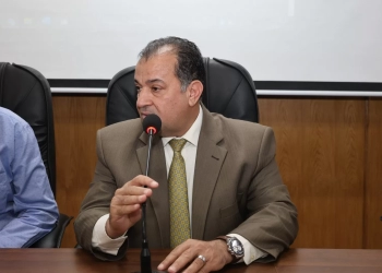 رئيس جامعة قنا يستعرض خطة التحول الرقمي للخدمات بالمستشفيات الجامعية 21 - جريدة المساء