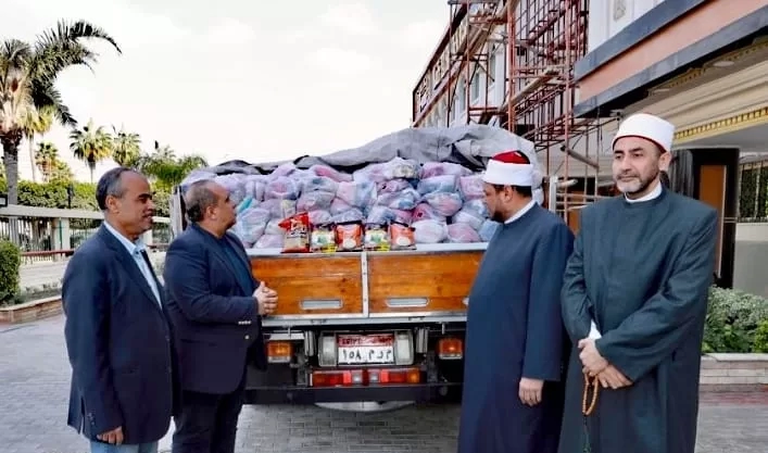 محافظ كفرالشيخ: توزيع 5000 شنطة سلع غذائية على الأسر الأولى بالرعاية بمراكز المحافظة 27 - جريدة المساء