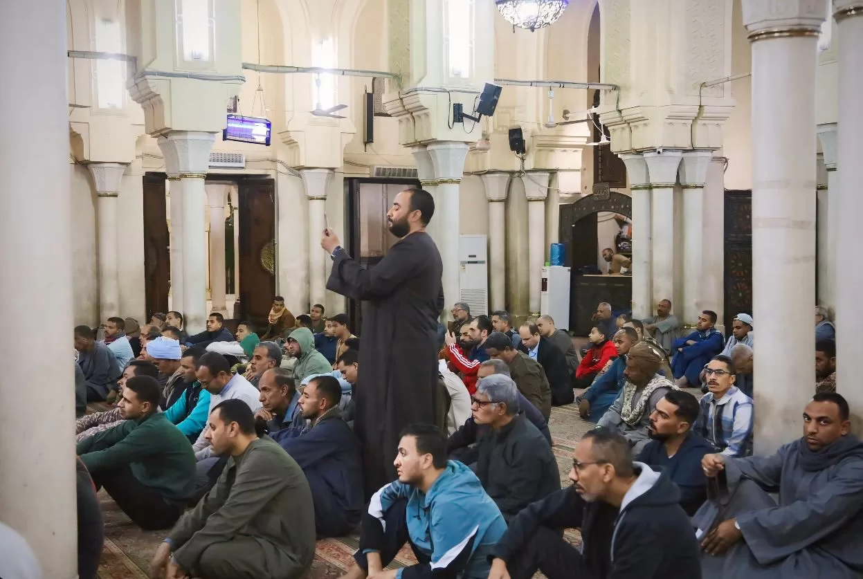 محافظ قنا يشهد احتفالية مديرية الأوقاف بليلة القدر 33 - جريدة المساء