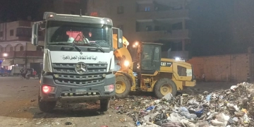 محافظة الجيزة: رفع 1800 طن مخلفات من العمرانية والوراق وإمبابة 1 - جريدة المساء