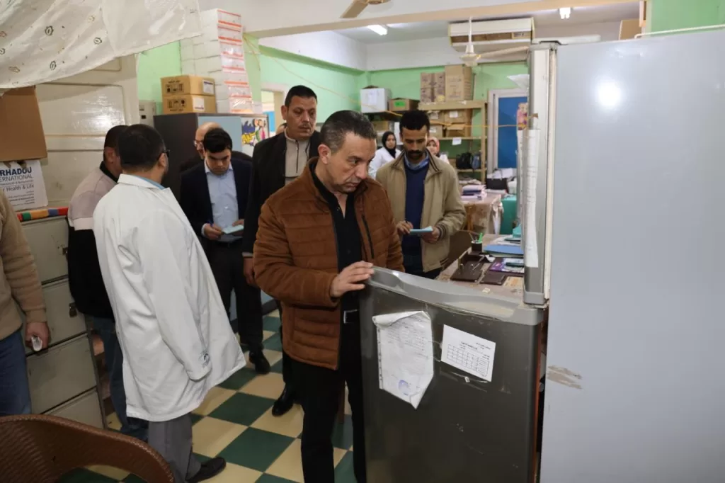 إحالة 39 من العاملين بمستشفى الشهداء للتحقيق.. لتغيبهم و تقصيرهم في أداء واجبهم 22 - جريدة المساء إحالة 39 من العاملين بمستشفى الشهداء للتحقيق.. لتغيبهم و تقصيرهم في أداء واجبهم 21 - جريدة المساء