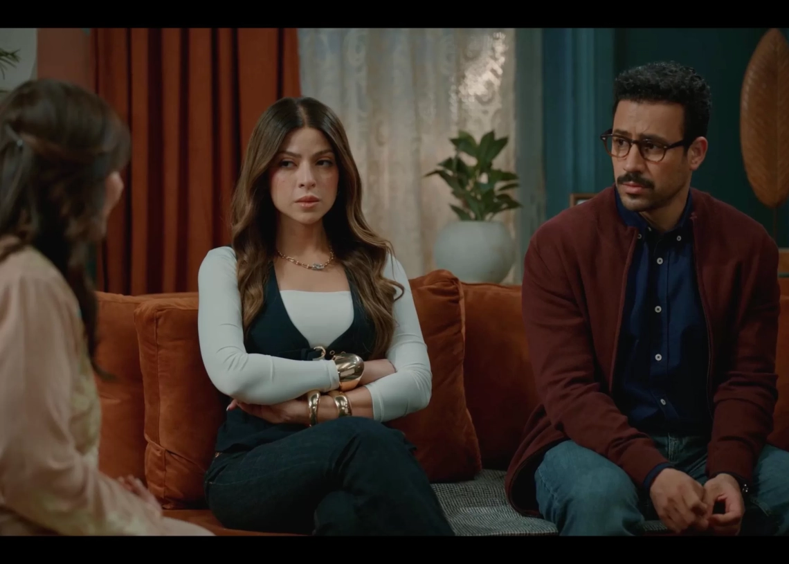 أحمد داود في أزمة بسبب عقد السفر بمسلسل "بابا وماما جيران"   19 - جريدة المساء