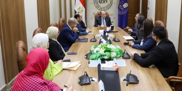 الغمراوى بحث تعزيز التعاون في مجالات البحث العلمي وإتاحة العلاجات المبتكرة 2 - جريدة المساء الغمراوى بحث تعزيز التعاون في مجالات البحث العلمي وإتاحة العلاجات المبتكرة 1 - جريدة المساء