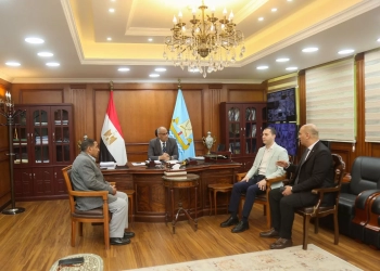 محافظ كفرالشيخ ناقش خطة تحويل المخبز البلدي بقطاع المطاحن إلى مخبز استراتيجي 33 - جريدة المساء