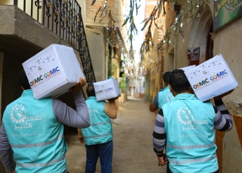 من الجنوب للشمال.. عضو التحالف الوطني يوزع 5 ملايين وجبة رمضانية 17 - جريدة المساء
