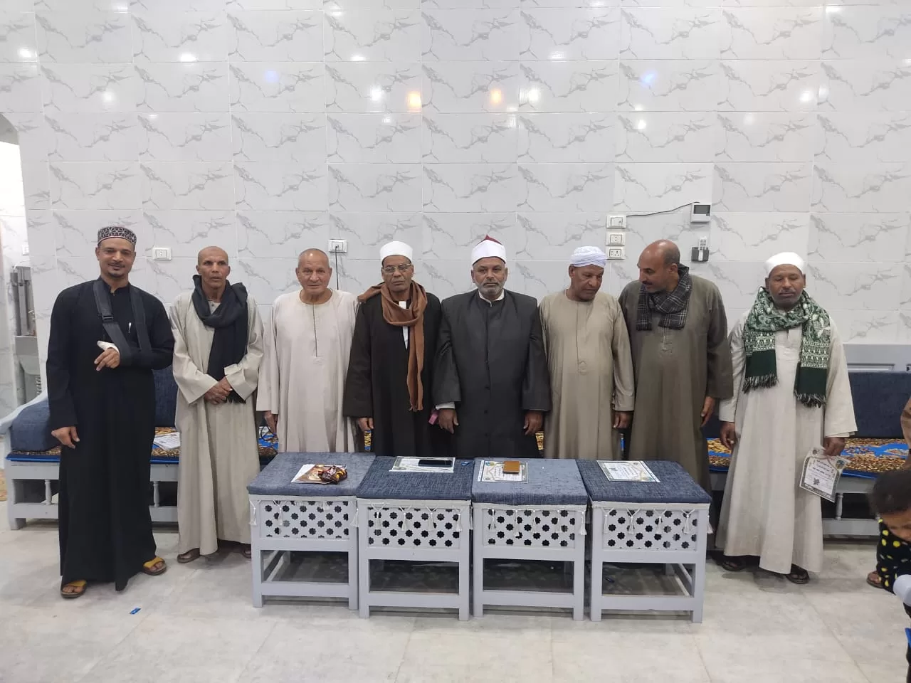 تكريم 135 من حفظة القرآن الكريم فى احتفالية كبرى بقرية الحرزات بنقادة 51 - جريدة المساء تكريم 135 من حفظة القرآن الكريم فى احتفالية كبرى بقرية الحرزات بنقادة 50 - جريدة المساء