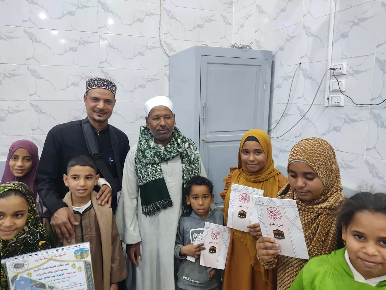 تكريم 135 من حفظة القرآن الكريم فى احتفالية كبرى بقرية الحرزات بنقادة 53 - جريدة المساء تكريم 135 من حفظة القرآن الكريم فى احتفالية كبرى بقرية الحرزات بنقادة 52 - جريدة المساء
