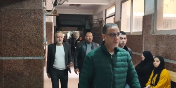 محافظ الجيزة يُجري جولة مفاجئة بمستشفى الحوامدية العام لمتابعة العمل قبل عيد الفطر 2 - جريدة المساء محافظ الجيزة يُجري جولة مفاجئة بمستشفى الحوامدية العام لمتابعة العمل قبل عيد الفطر 1 - جريدة المساء