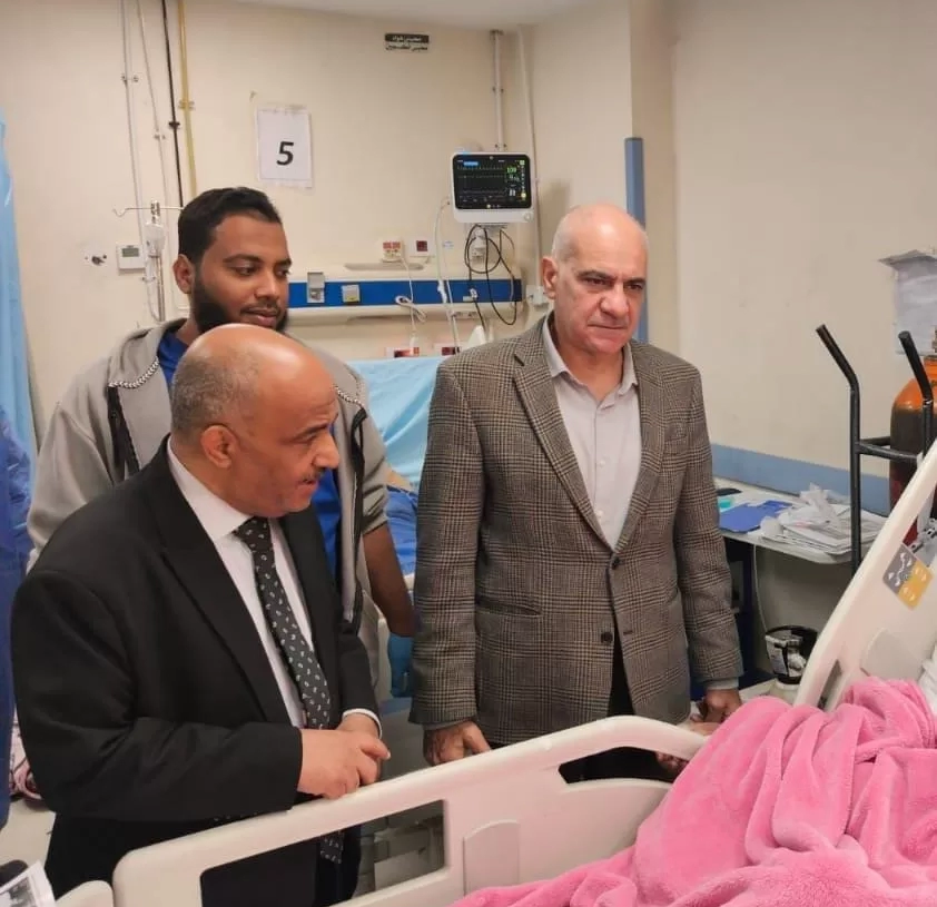 رئيس جامعة أسوان يتفقد المستشفيات الجامعية في أول أيام العيد 18 - جريدة المساء