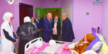 محافظ القاهرة يشارك مرضى الزهايمر بالباقيات الصالحات احتفالات عيد الفطر 2 - جريدة المساء محافظ القاهرة يشارك مرضى الزهايمر بالباقيات الصالحات احتفالات عيد الفطر 1 - جريدة المساء