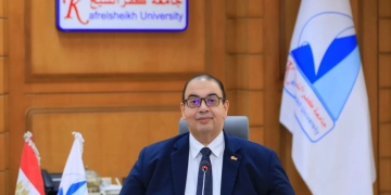 رئيس جامعة كفر الشيخ يهنئ سيدات مصر بمناسبة الاحتفال بعيد الأم 1 - جريدة المساء