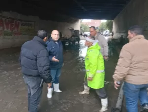 نائب محافظ الجيزة يتابع ميدانيا أعمال شفط الأمطار بمركزي أوسيم وكرداسة (صور) 29 - جريدة المساء