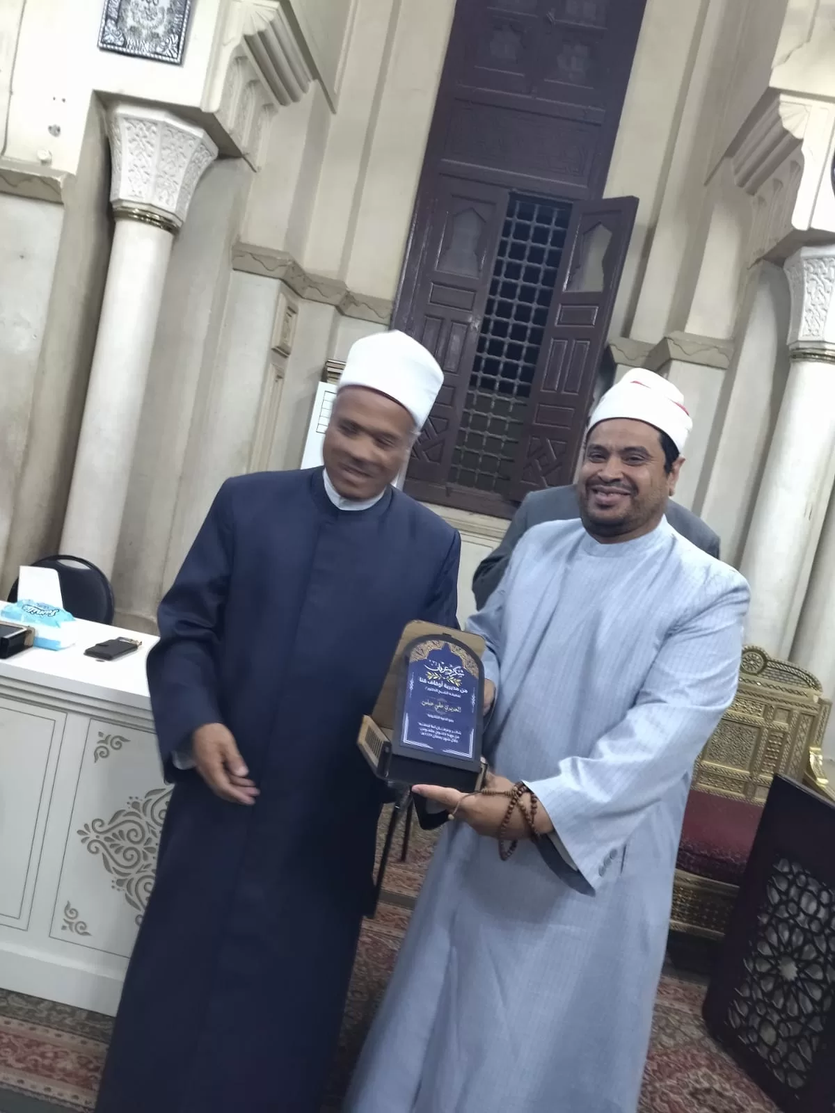 أوقاف قنا تكرم 25 إمامًا ..تقديرًا لجهودهم خلال رمضان 38 - جريدة المساء