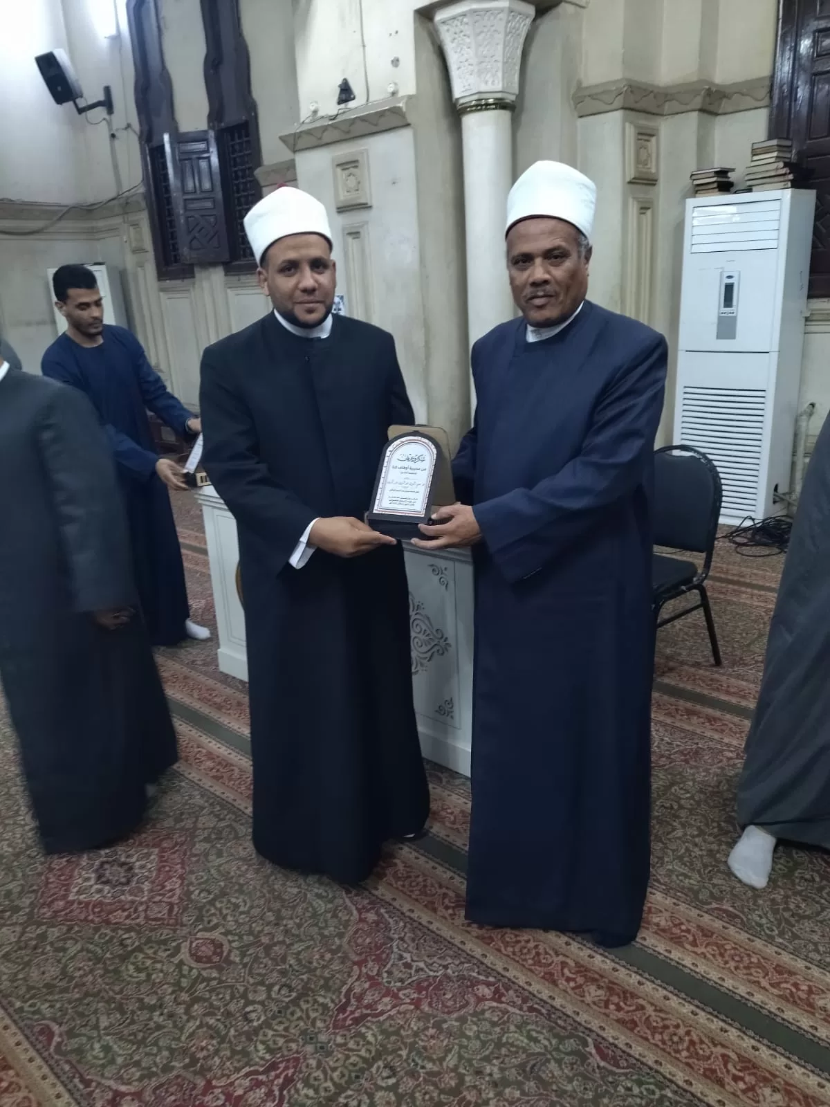أوقاف قنا تكرم 25 إمامًا ..تقديرًا لجهودهم خلال رمضان 26 - جريدة المساء