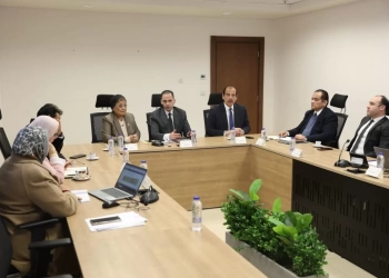 نواب وزير الصحة ناقشوا مؤشرات أداء منظومة تقييم مديري ووكلاء مديريات الشؤون الصحية 29 - جريدة المساء نواب وزير الصحة ناقشوا مؤشرات أداء منظومة تقييم مديري ووكلاء مديريات الشؤون الصحية 28 - جريدة المساء