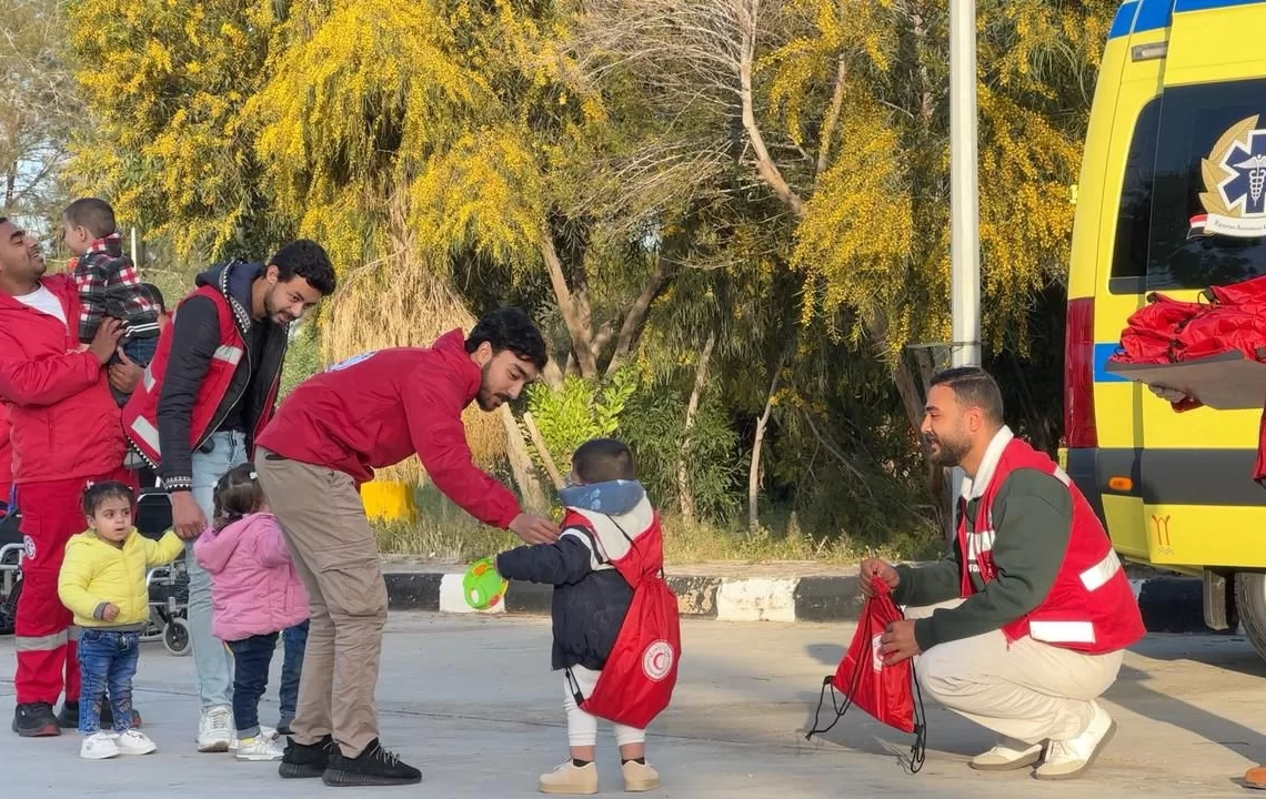 مصر تعيد الأمل لأطفال غزة الخدج وتُعيدهم لأسرهم بعد التعافي