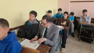 مدير تعليم الشروق يكرّم الموهوبين ويتابع العملية التعليمية بمدارس المستقبل 58 - جريدة المساء