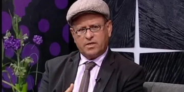 "زمن الطيابه".. إبداع متجدد للشاعر معوض حلمي 1 - جريدة المساء