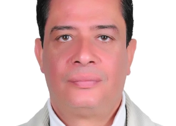 من اليُتم إلى القمة.. هشام محمد إبراهيم يروي رحلة كفاح صنعت «بيت خبرة» في عالم المقاولات والتكييف 33 - جريدة المساء