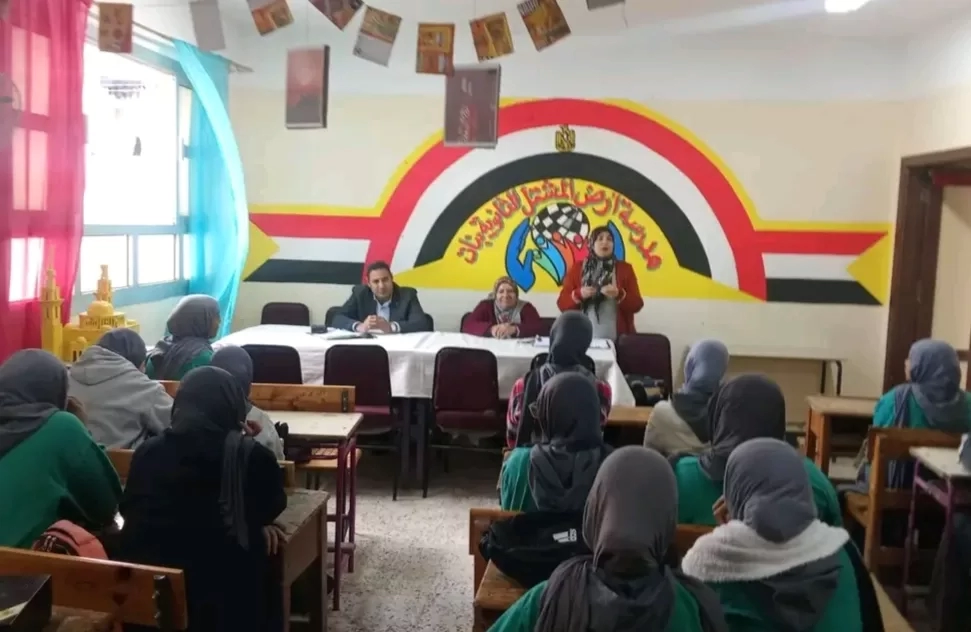 "نماذج مضيئة من مسيرة المرأة"..محاضرة بثقافة الإسماعيلية 17 - جريدة المساء