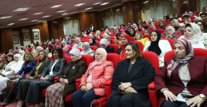 جامعة 6 أكتوبر تكرم د.دينا فاروق أبوزيد 17 - جريدة المساء