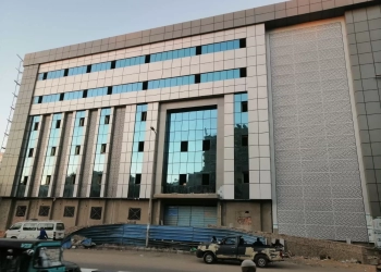 مستشفيات جامعة أسوان ترفع درجة الاستعداد القصوى لاستقبال عيد الفطر 29 - جريدة المساء