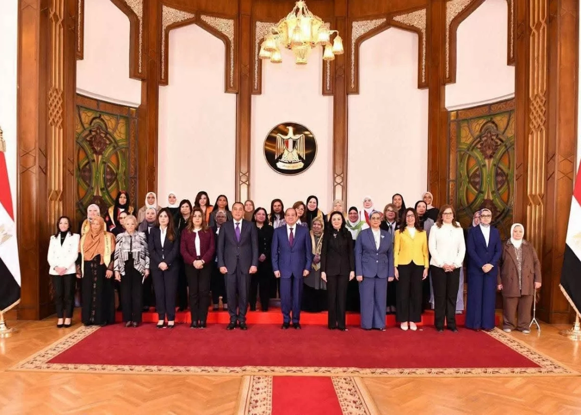 وزيرة الثقافة: إحتفاء الرئيس بالمرأة يؤكد تقدير الدولة لدورها في بناء الوطن 19 - جريدة المساء