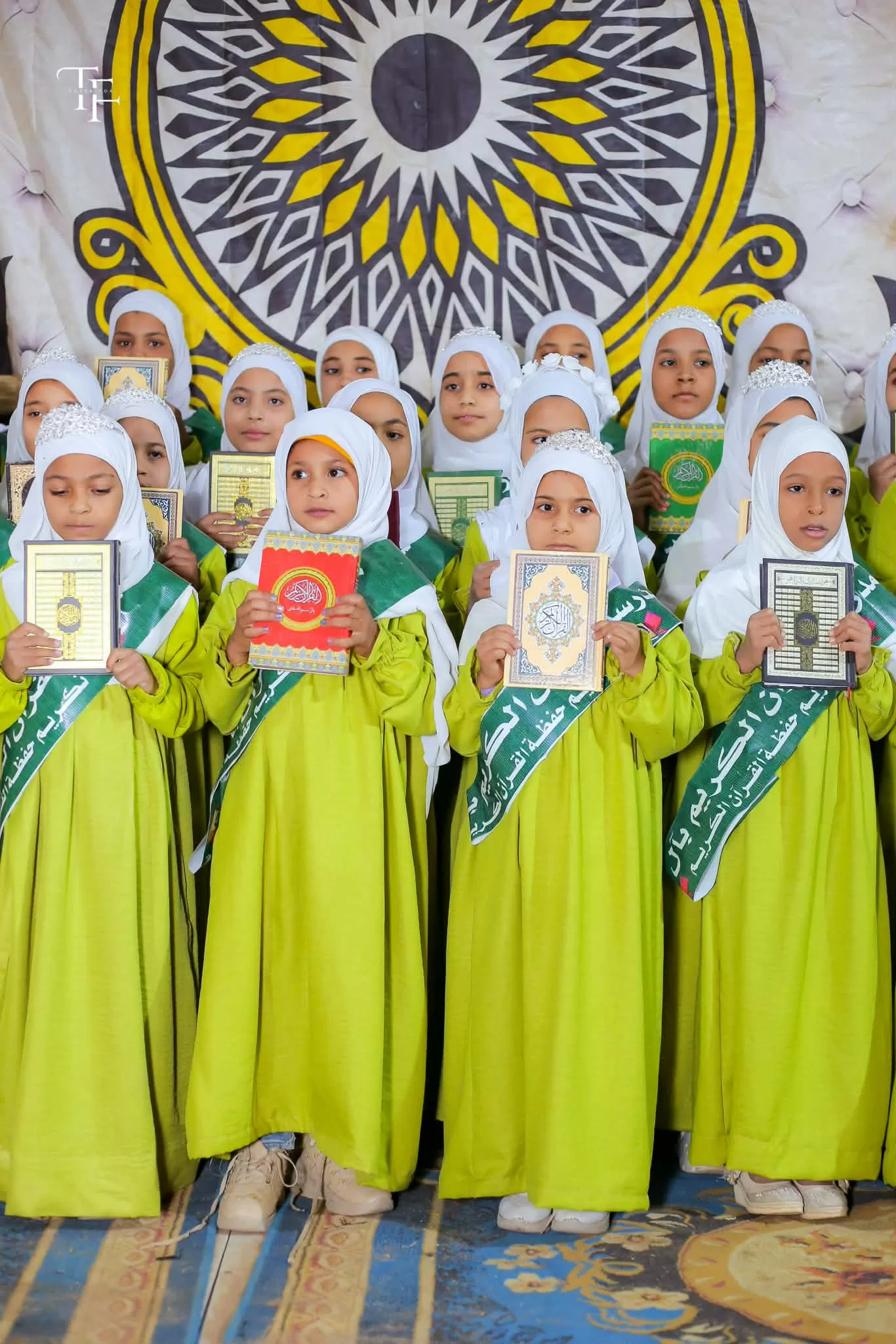 تكريم 100 من حفظة القرآن في مسابقة رمضانية بقرية ساحل دراو بنقادة 106 - جريدة المساء