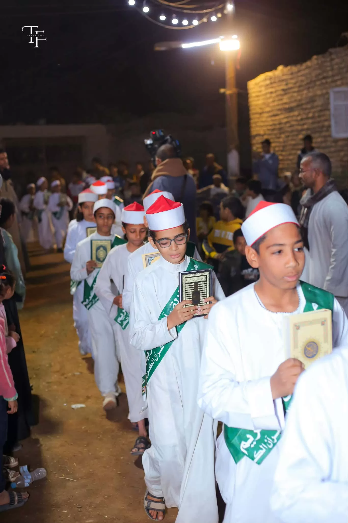 تكريم 100 من حفظة القرآن في مسابقة رمضانية بقرية ساحل دراو بنقادة 108 - جريدة المساء