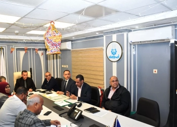 عبر الفيديو كونفرانس .. محافظ أسوان يشارك فى اجتماع برئاسة وزيرة التنمية المحلية لتسريع وتيرة العمل فى تقنين أراضى الدولة ، 26 - جريدة المساء