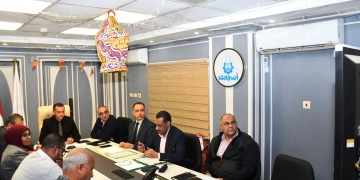 عبر الفيديو كونفرانس .. محافظ أسوان يشارك فى اجتماع برئاسة وزيرة التنمية المحلية لتسريع وتيرة العمل فى تقنين أراضى الدولة ، 1 - جريدة المساء