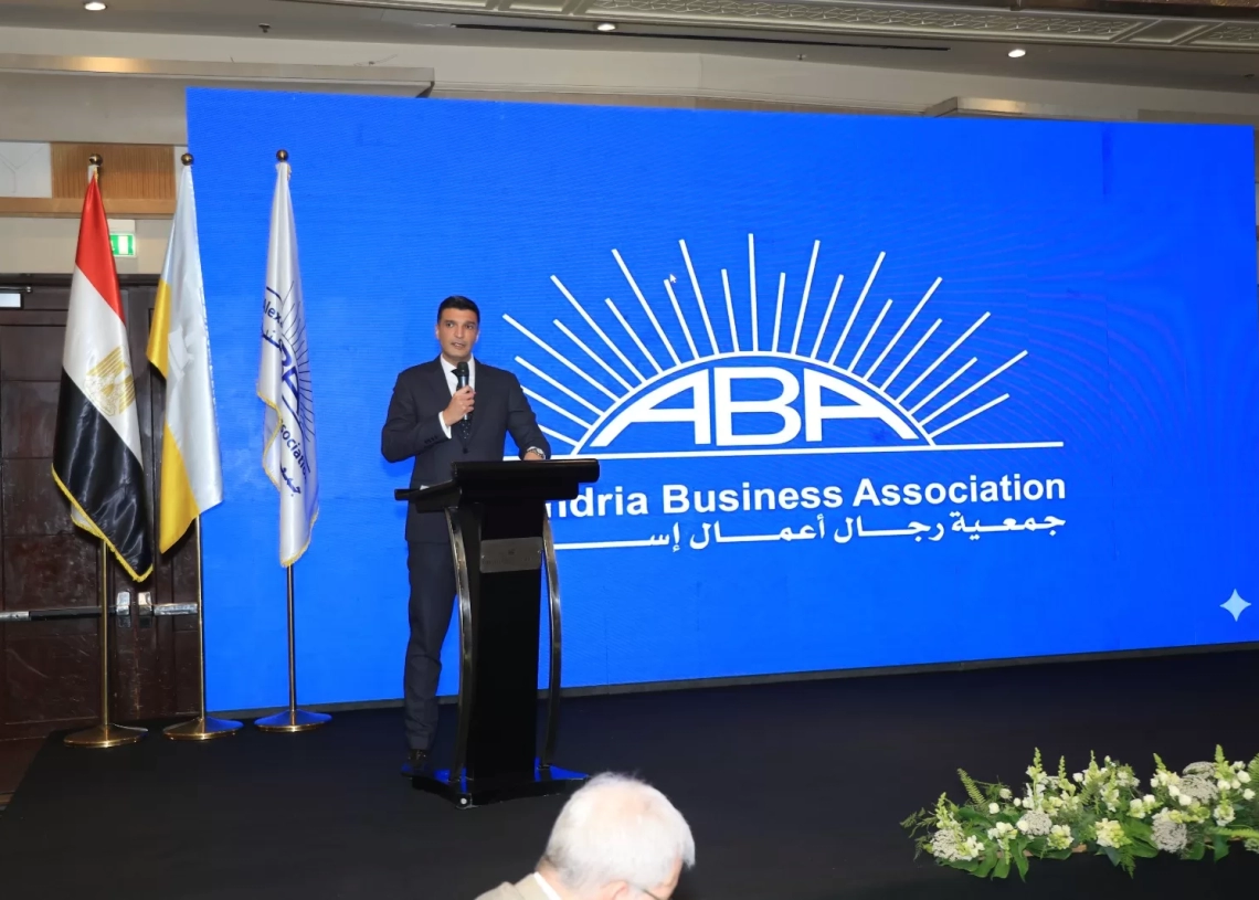 المهندس خالد هاشم وزير الصناعة