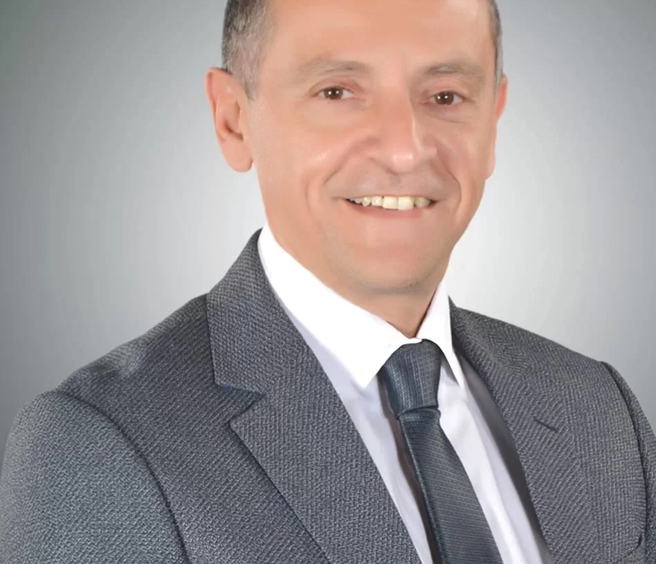 المهندس عمرو لاشين، محافظ أسوان