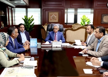 محافظ بني سويف يوجه بحلول عاجلة وجذرية لمشكلات "بياض العرب الصناعية" 17 - جريدة المساء