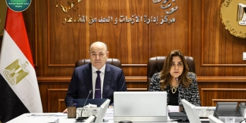 محافظ جنوب سيناء يشارك عبر تقنية الفيديو كونفرانس اجتماع تسريع وتيرة العمل في ملفات تقنين أراضي الدولة 1 - جريدة المساء